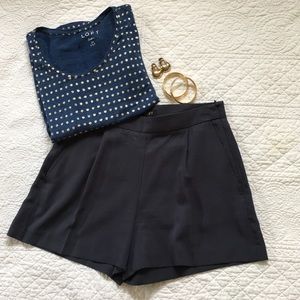 NWOT Loft Teal Blue Pleated Dress Shorts - Size 0